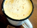 Golden latte végane de chez Wild & the Moon © Cookismo.fr