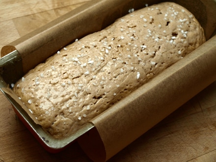 Pâte à pain brioché sans gluten avant cuisson
