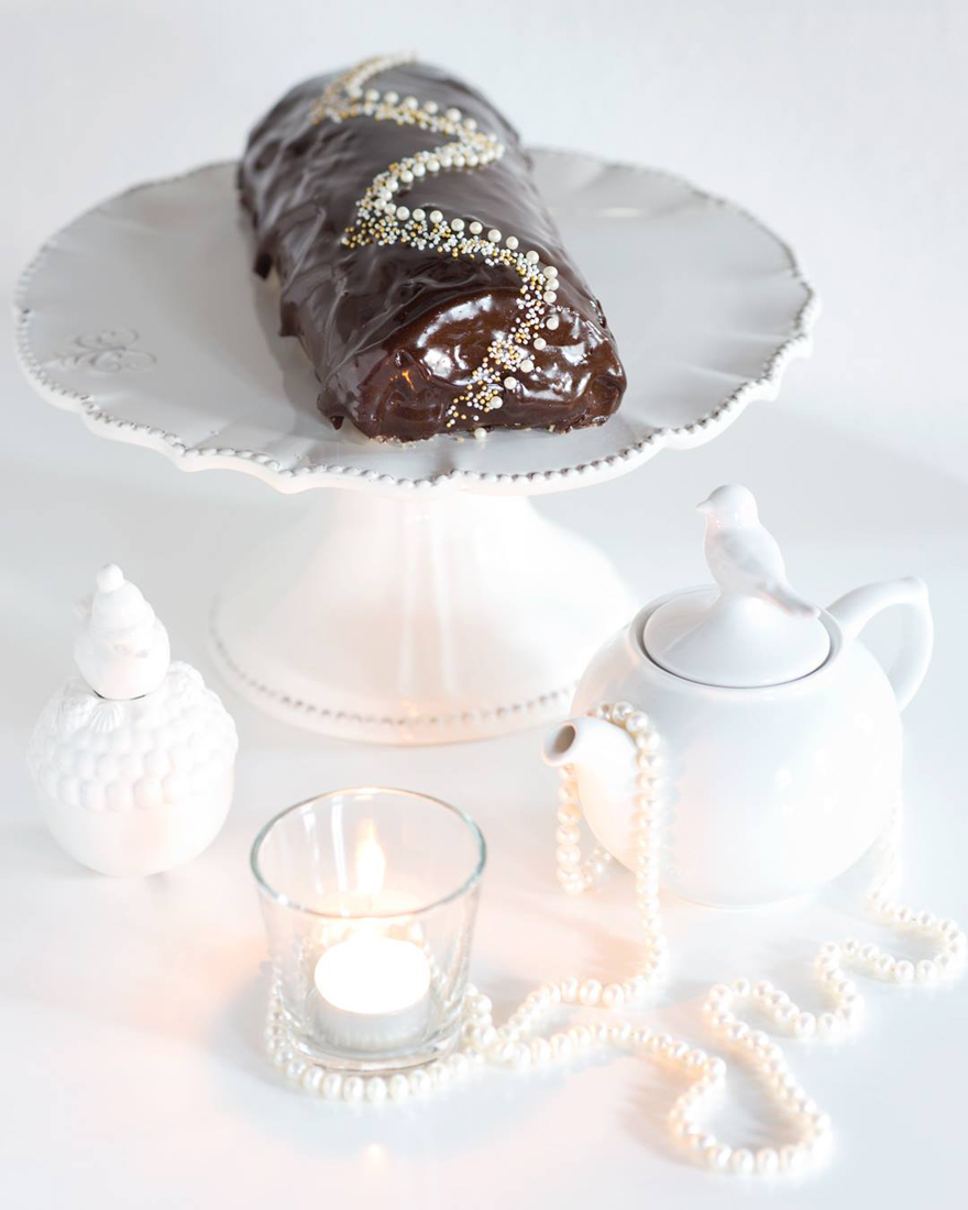 Bûche de Noël sans gluten chocolat marrons © Eugénie Sophie Berger