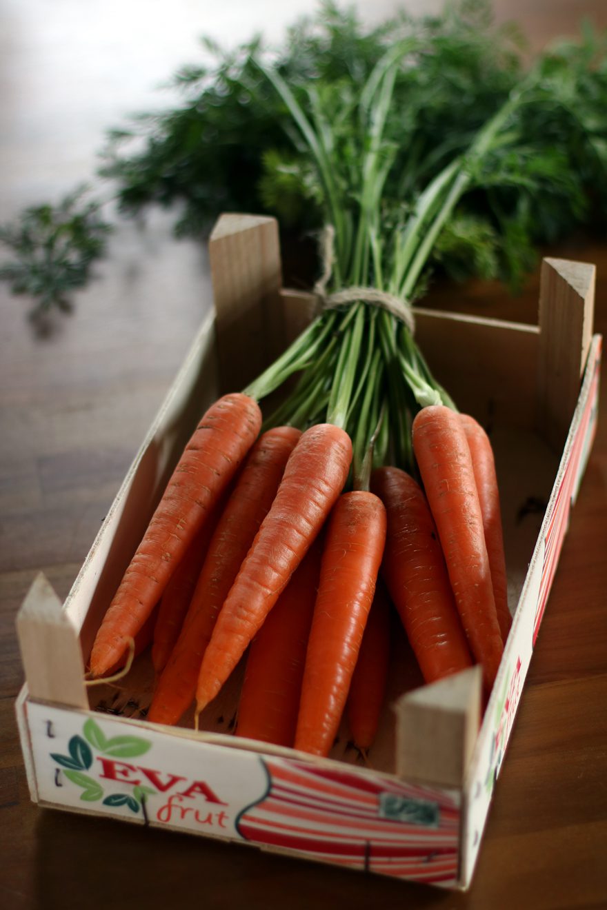 Cagette de carottes fanes