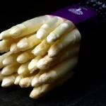 Botte d'asperges blanches