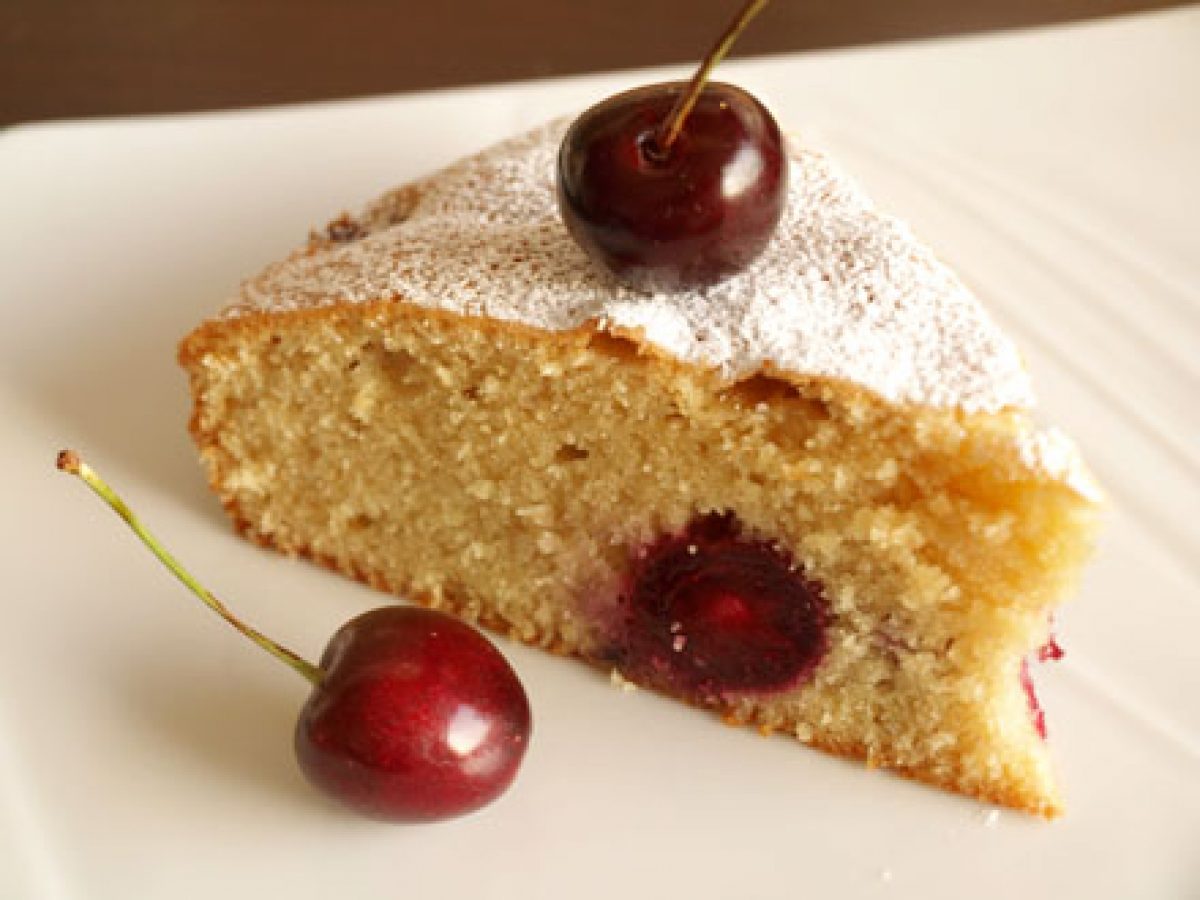 Gâteau de Noël Végétalien Etages aux Griottes / Vegan Sour Cherry Cake