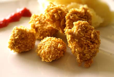 Nuggets de poulet panés aux corn-flakes