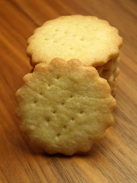 Biscuits sablés tout simples - Cookismo