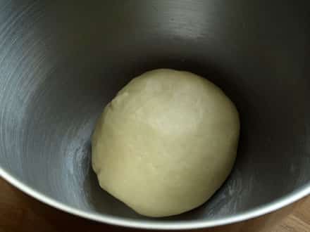 Pâte à baguette viennoise avant la pousse