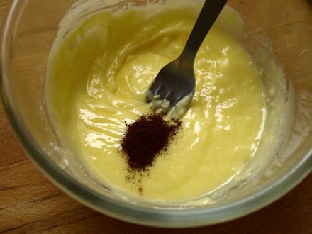 Ajout de la vanille en poudre