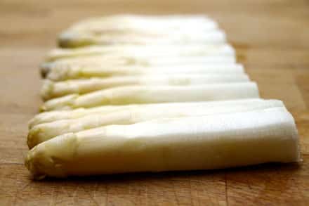 Pointes d'asperges blanches