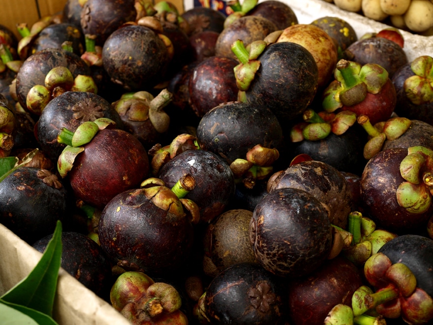 Les mangoustans, savoureux fruits bourrés d'antioxydants © Christelle Vogel / Cookismo.fr