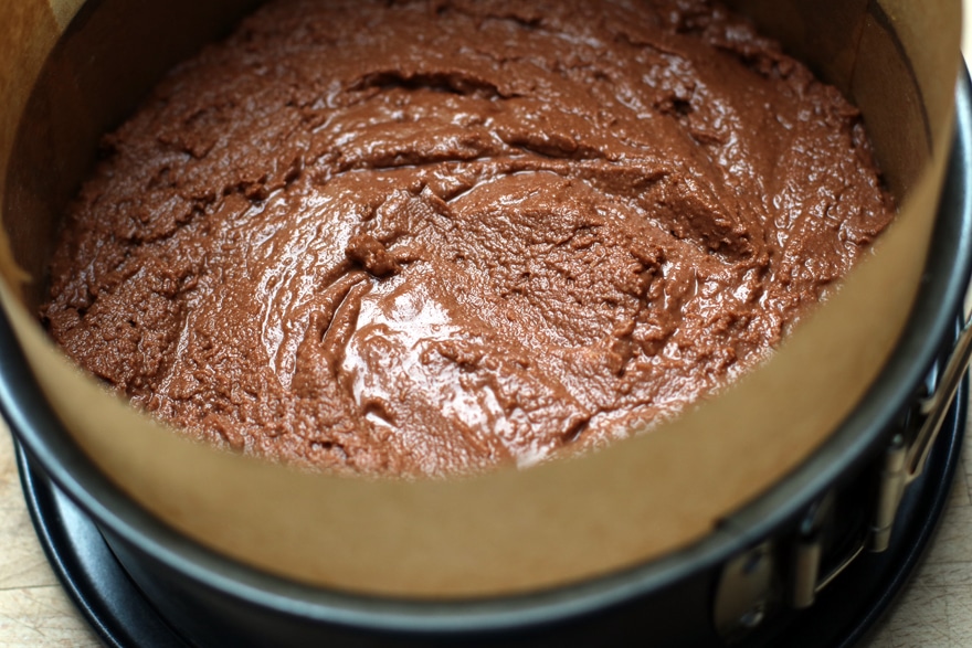 Gâteau au chocolat sans gluten et vegan avant cuisson